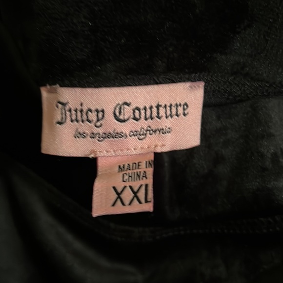 Juicy contour, black velvet pants was juicy and bling on the front XX large no - Picture 3 of 5